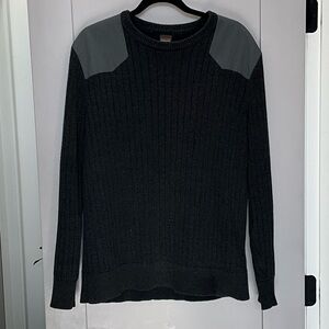 Patagonia Men's Dark Gray Crewneck Sweater